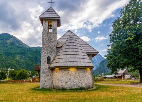 Theth - Magjia e Alpeve | 2 Dite / 1 Nate