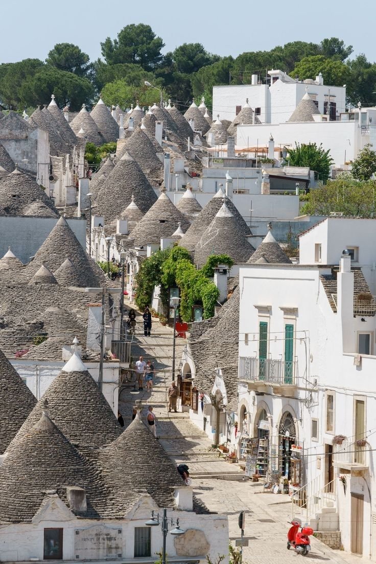 ALBEROBELLO - POLIGNANO A MARE - BARI - MATERA - ALTAMURAl (2 Dite - 1 Nate)