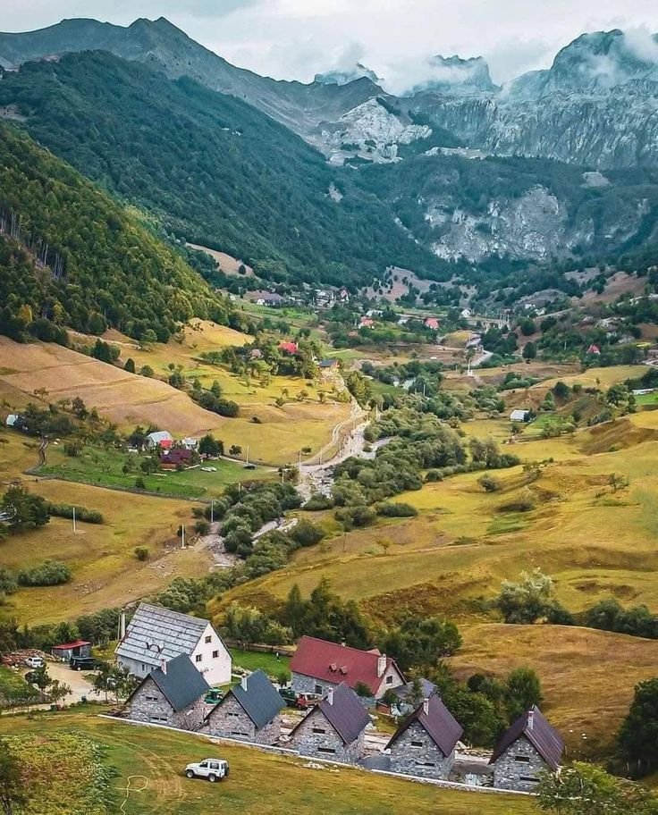 Nje dite ne : LEPUSHE-TAMARE-VERMOSH .