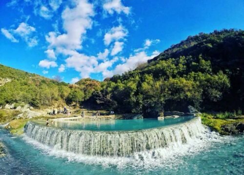 Nje dite ne : BANJAT TERMALE - PERMET