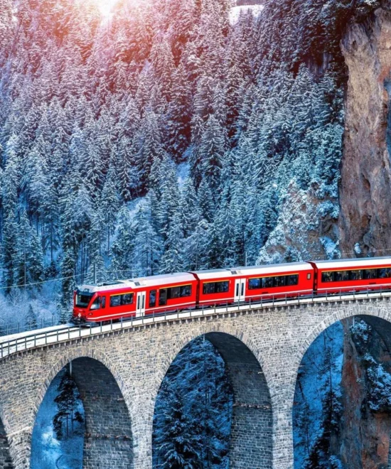 TRENI I KUQ - ST. MORITZ